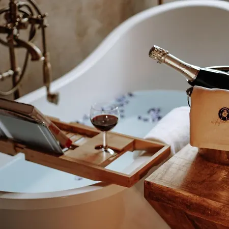 Apartments of Hana Hegerová * Hurbanovo