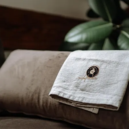 Of Hana Hegerova Апартаменты